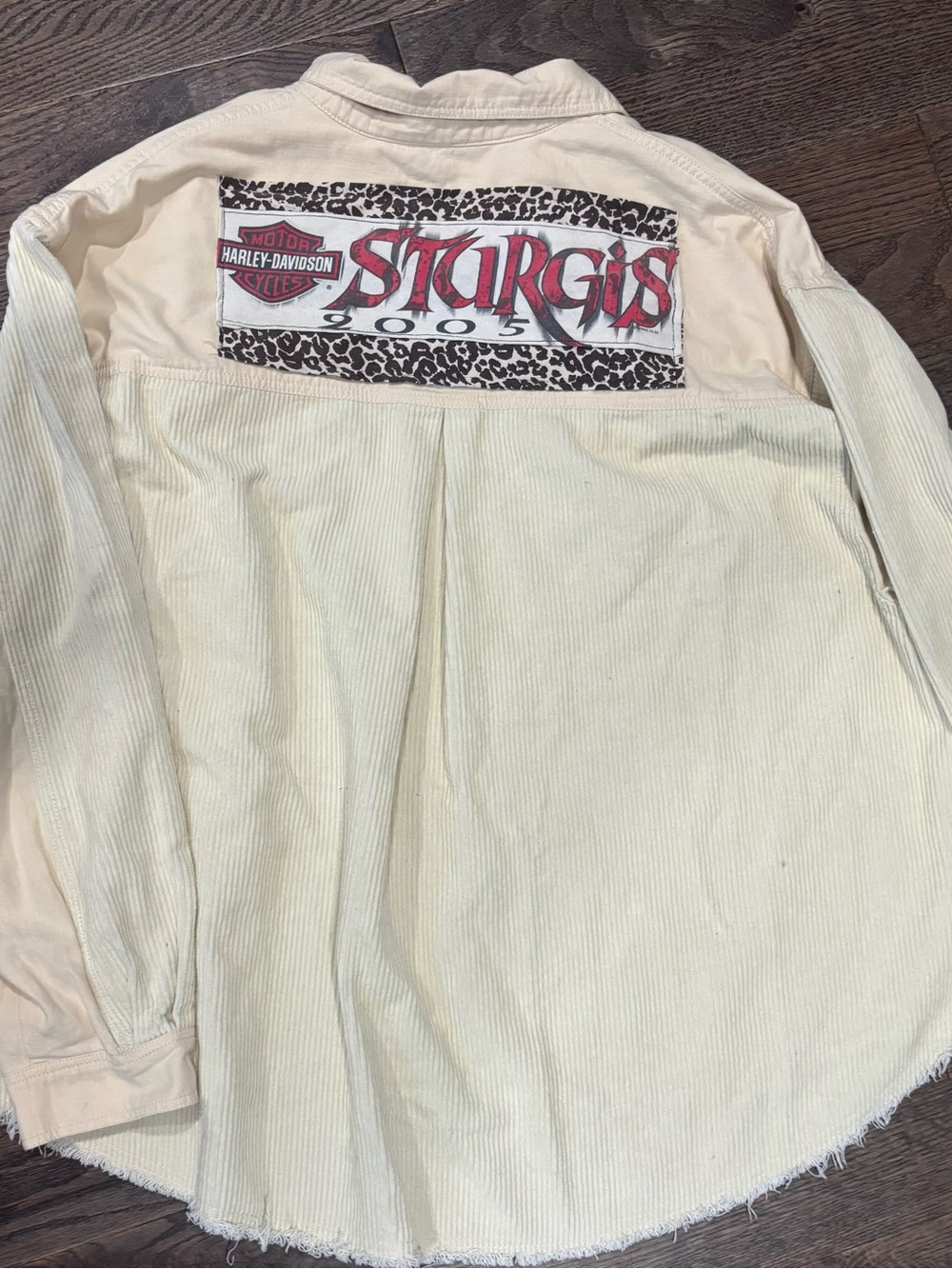 Harley-Davidson Cream button up Red and Black Sturgis Patch hand made Large